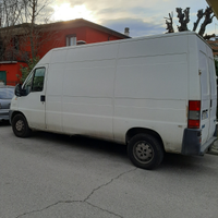 Sgombero tutto anche gratis , e trasporto