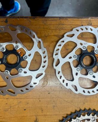 Dischi shimano sm-rt70 180mm nuovi centerlock