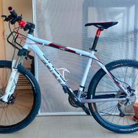 MTB Focus bicicletta