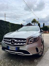 Mercedes benz GLA