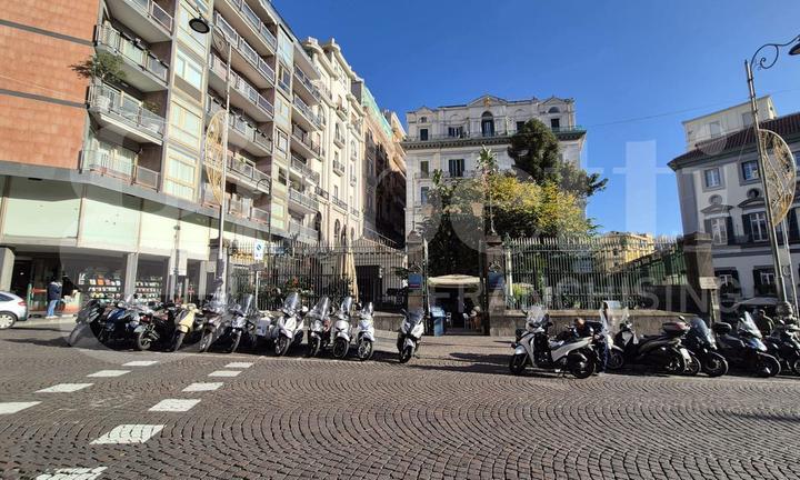 Appartamento Napoli [Cod. rif 3271070VRG]