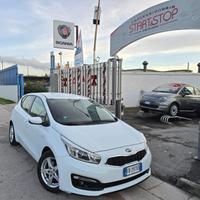Kia Ceed cee'orte Cool