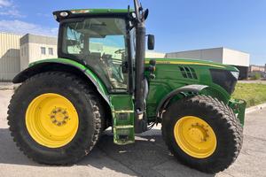 John Deere 6140R