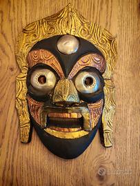 maschera etnica da muro
