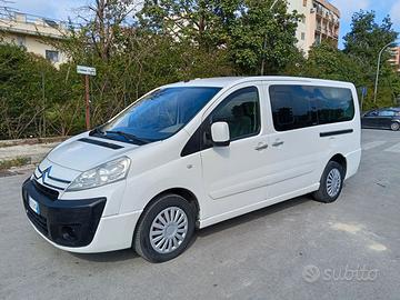 Citroen Jumpy.  9 posti