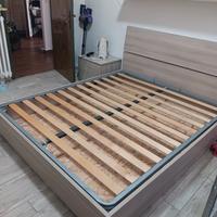 Letto matrimoniale con contenitore