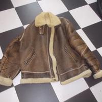 Giaccone in pelle stile aviatore