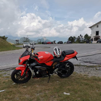 Aprilia tuono 1000 V2 old