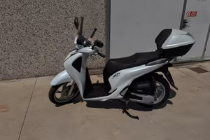 HONDA HONDA SH 125 1700km