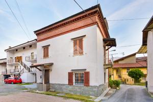 CASA DI CORTE A VILLAR DORA