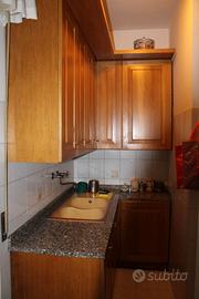 CUCINA ARTIGIANALE TUDERTE CON LASTRA IN MARMO