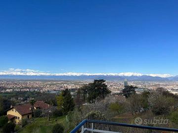 Villa di 380 m² con più di 5 locali e box auto dop