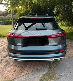 Audi E-tron 55