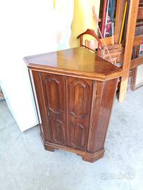 Mobiletto Angolare in Legno Vintage