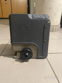 motore cancello BFT con comandi