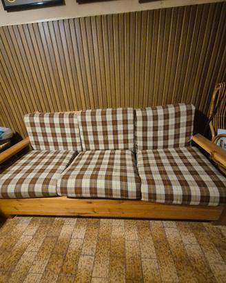 Divano letto matrimoniale