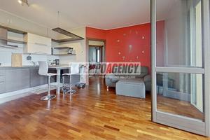 BILOCALE CON BALCONE IN ZONA STAZIONE!!!
