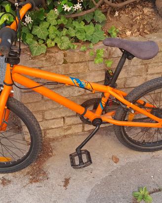 BICICLETTA PER FREESTYLE "SCOTT VOLT-X 30"