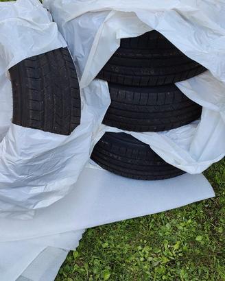 pneumatici Kumho ecsta ps7 215/55/18 95V nuovi