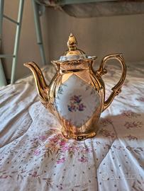 Teiera dorata firmata Bavaria