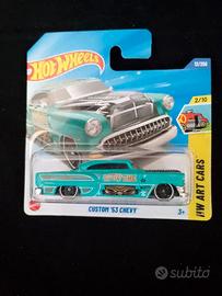 Hot Wheels modello Tiki time