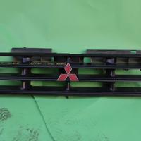 GRIGLIA ANT MITSUBISHI PAJERO 2.5 TDI 2000 4D56