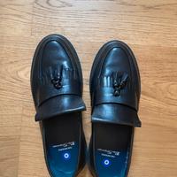 Mocassini neri Ben Sherman  a pianta larga