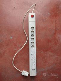 Ciabatta elettrica grande, prese Italiane e Schuko