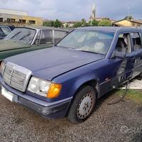 Mercedes W124 200TE Sw Demolita - Per Ricambi