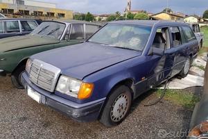 Mercedes W124 200TE Sw Demolita - Per Ricambi