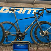 GIANT TCR ADV.PRO 0 2025 con Powermeter