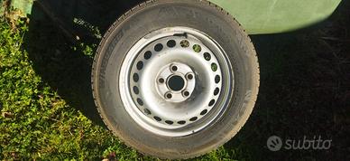Cerchi e pneumatici da neve