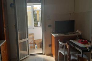 3 camere via d'Avalos