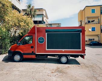 Food Truck Iveco Daily 2.3 116 CV 