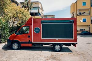 Food Truck Iveco Daily 2.3 116 CV 