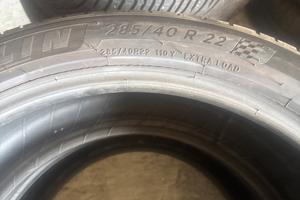 Gomme estive  285/40 r 22 e 325/35 r 22