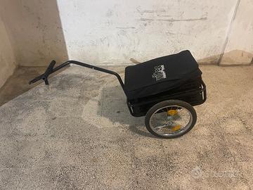 Rimorcho per bici
