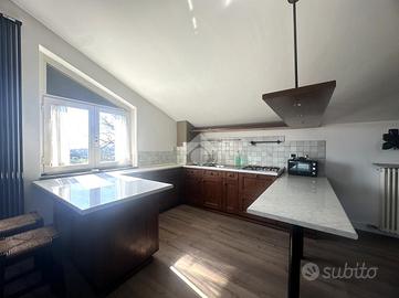 2 LOCALI A MONTECASTRILLI