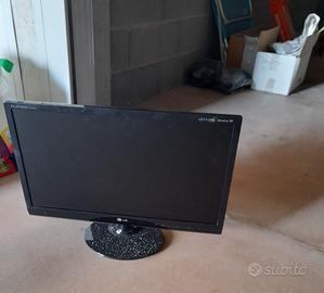 è  l ora della TV !