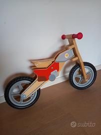 bici in legno senza pedali 