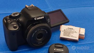 Canon Eos 600D + EF-S 24mm + 3 Batterie, accessori