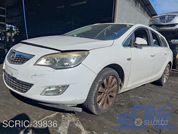 Opel astra j sports tourer p10 1.7 cdti -ricambi
