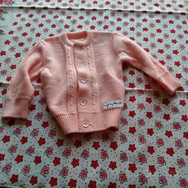 Maglia in lana neonata colore rasa 