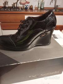 Scarpe nero giardini