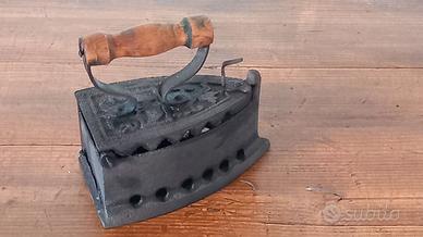 ferro da stiro antico