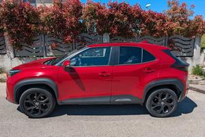Toyota Yaris Cross Hybrid AWD Lounge