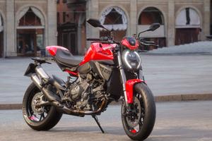 DUCATI MONSTER PLUS RED