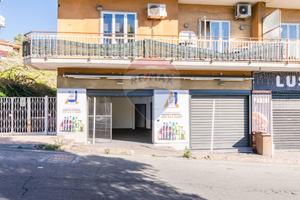 Locale Commerciale - Sant'Agata li Battiati