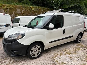 Fiat Doblo MAXI 1.6 mjt cv 105 Anno 2019 km 123.00
