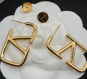 Orecchini Valentino in oro piccolo